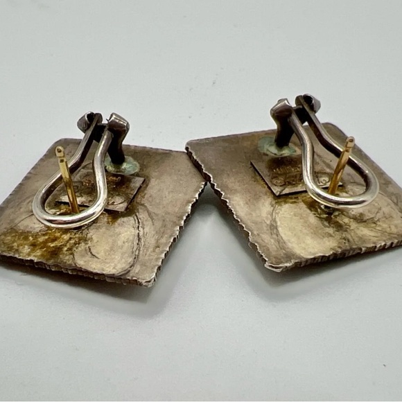 14k gold and silver earrings by artist Elizabeth Prior - Picture 4 of 4